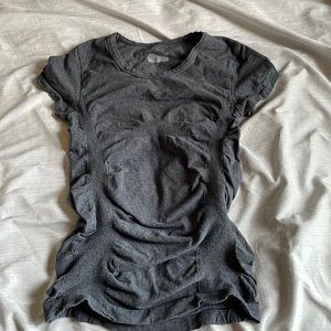 Athleta fitted and gathered T-shirt